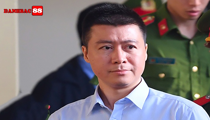 Phan Sào Nam là ai? Lý lịch và đường dây đánh bạc ngàn tỷ Phan Sào Nam là ai? Lý lịch và đường dây đánh bạc ngàn tỷ