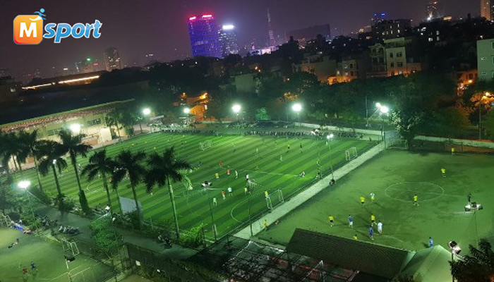 sân bóng đại học y