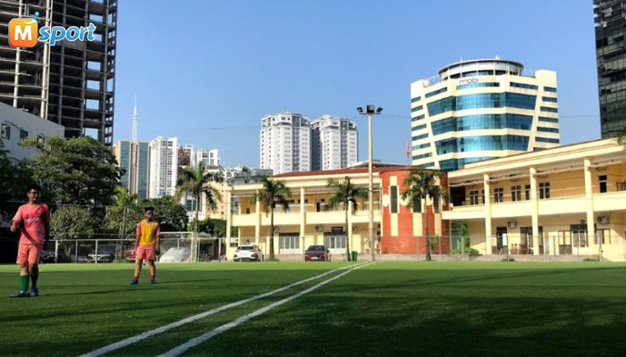 sân bóng yên hòa